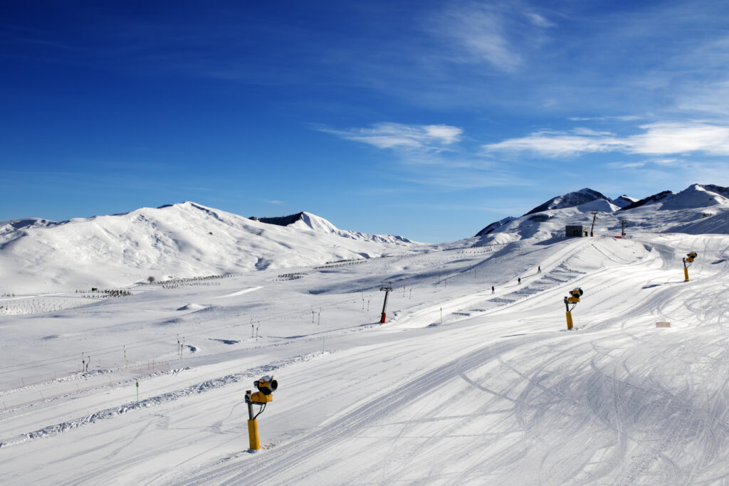 Snow Guns